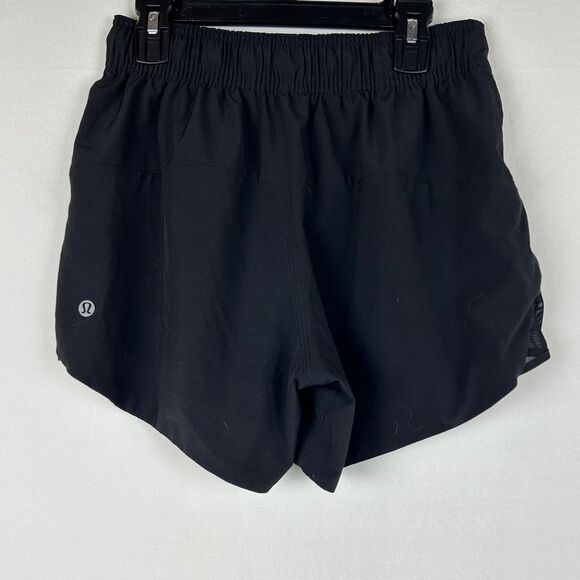 Lululemon reversible black gray shorts size 4 elasric waist - Picture 3 of 8